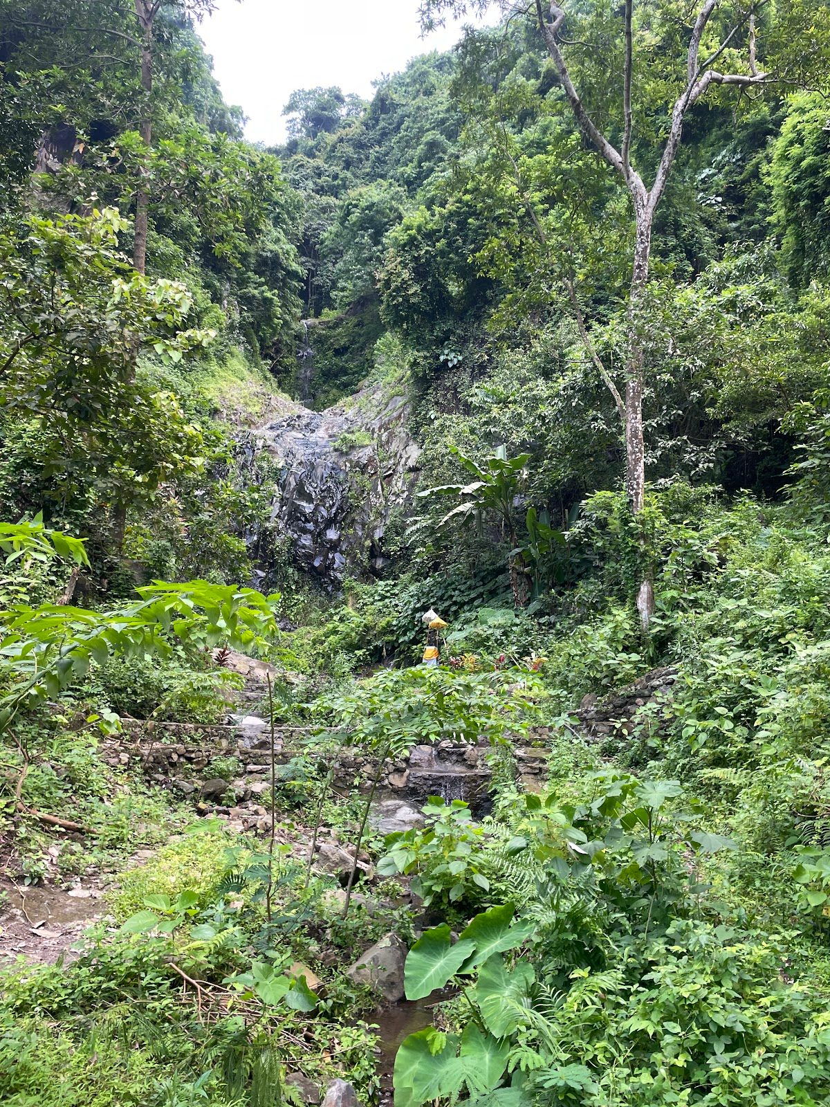 Yeh Mampeh Waterfall — photo 3